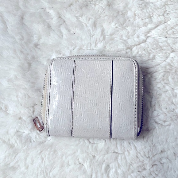 Small suede Guess wallet. - Picture 3 of 3